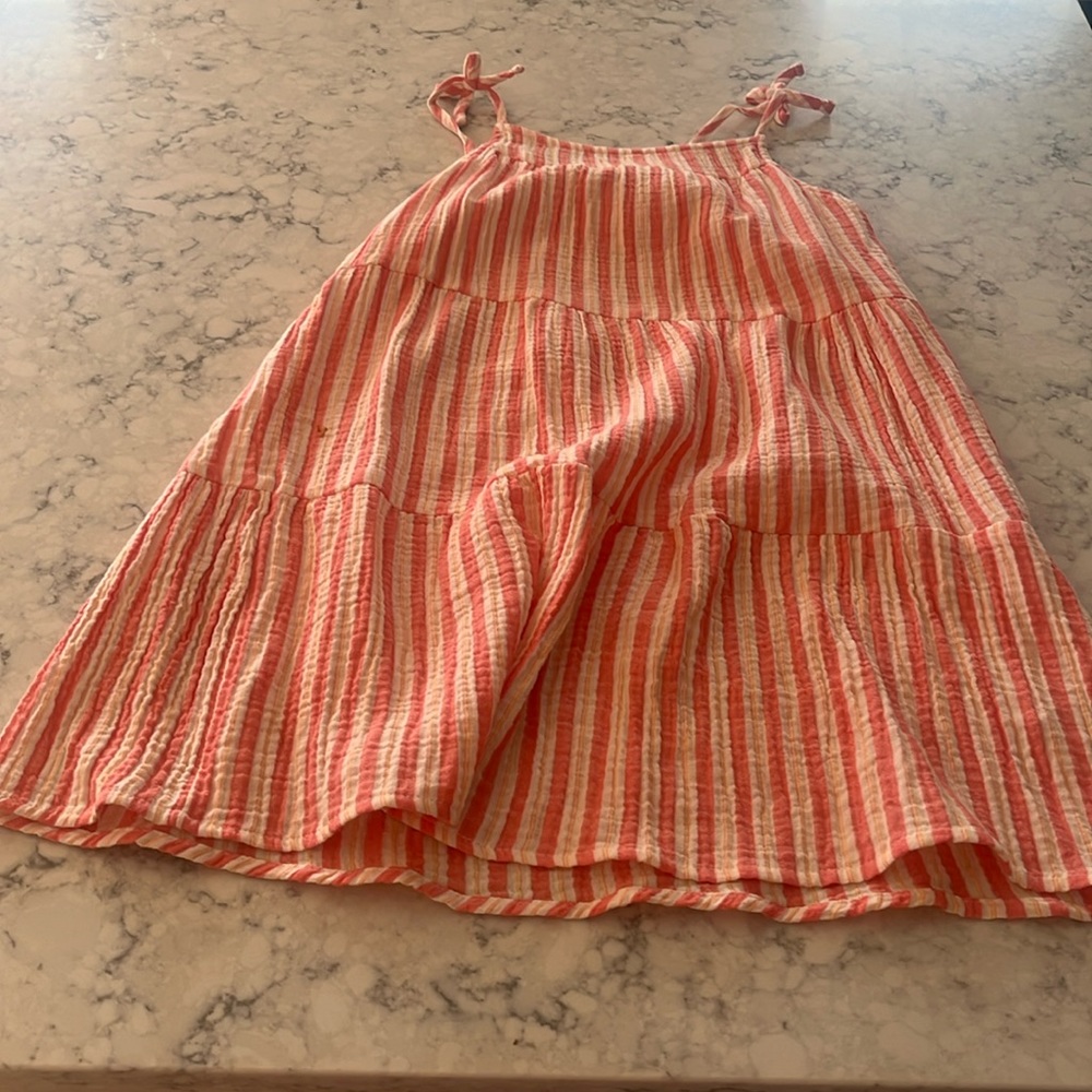 Pink and white dress. Very cute. Not stains barely worn